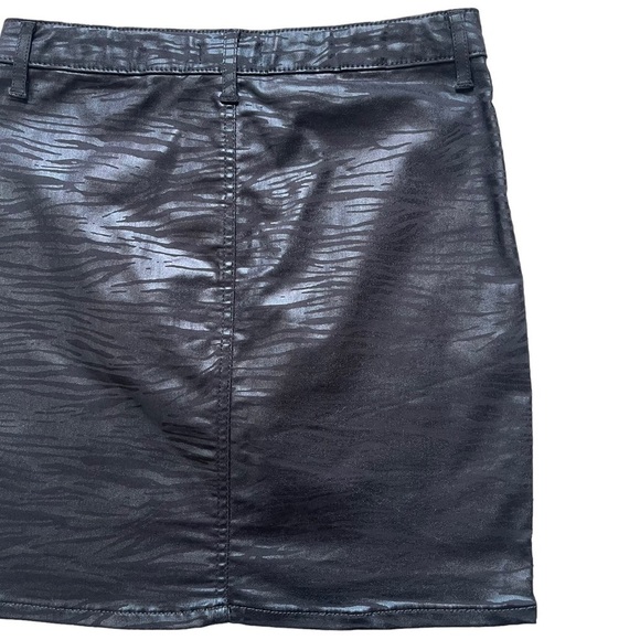 Topshop Women’s Zebra Print Coated Black Mini Skirt Size 8 Tall Night Out Disco - Picture 7 of 9